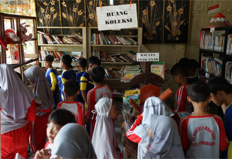 Perpustakaan Limbah Pustaka Perpustakaan Limbah Pustaka