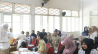 Kampung Inggris Universitas Muhammadiyah Purwokerto (UMP) meluncurkan program "English That Sells".