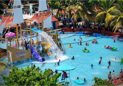 Obyek Wisata Air Bojongsari (Owabong) tetap mengukuhkan posisi sebagai destinasi favorit dengan kontribusi 58.262 pengunjung.