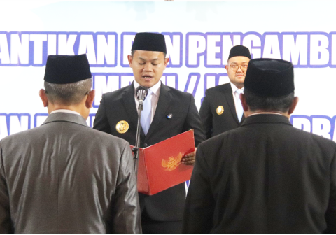 Bupati Purbalingga, Fahmi Muhammad Hanif, meresmikan penyesuaian Struktur Organisasi dan Tata Kerja (SOTK) baru guna menciptakan birokrasi yang lebih efisien.