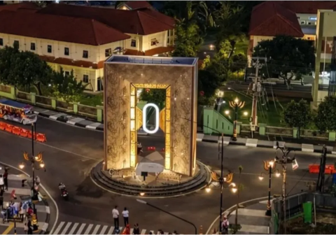 Pemerintah Kabupaten Cilacap mempersembahkan Tugu Titik Nol Kota Lama Cilacap bagi masyarakat tepat pada penghujung tahun, Rabu 31 Desember 2026.