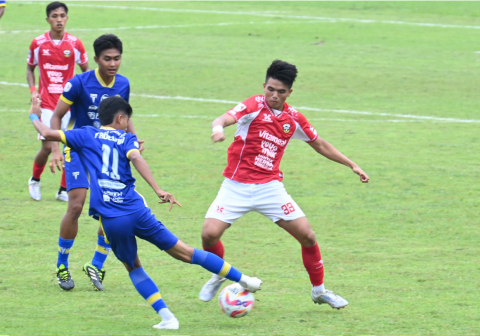 Laskar Jenderal Soedirman menghancurkan Persibas dengan skor mencolok 4-1 dalam laga bertajuk Big Match Grup E Liga 4 Jawa Tengah 2025/2026.