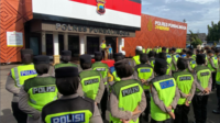 Kapolres Purbalingga AKBP Achmad Akbar menyiagakan seluruh personel kepolisian guna mengawal puncak arus balik libur Natal dan Tahun Baru (Nataru). Kapolres Purbalingga AKBP Achmad Akbar menyiagakan seluruh personel kepolisian guna mengawal puncak arus balik libur Natal dan Tahun Baru (Nataru).