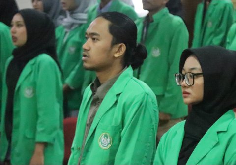 Ratusan mahasiswa Universitas Islam Negeri Prof. K.H. Saifuddin Zuhri (UIN Saizu) Purwokerto resmi memulai pengabdian masyarakat melalui program Kuliah Kerja Nyata (KKN) di Kabupaten Purbalingga. Ratusan mahasiswa Universitas Islam Negeri Prof. K.H. Saifuddin Zuhri (UIN Saizu) Purwokerto resmi memulai pengabdian masyarakat melalui program Kuliah Kerja Nyata (KKN) di Kabupaten Purbalingga.