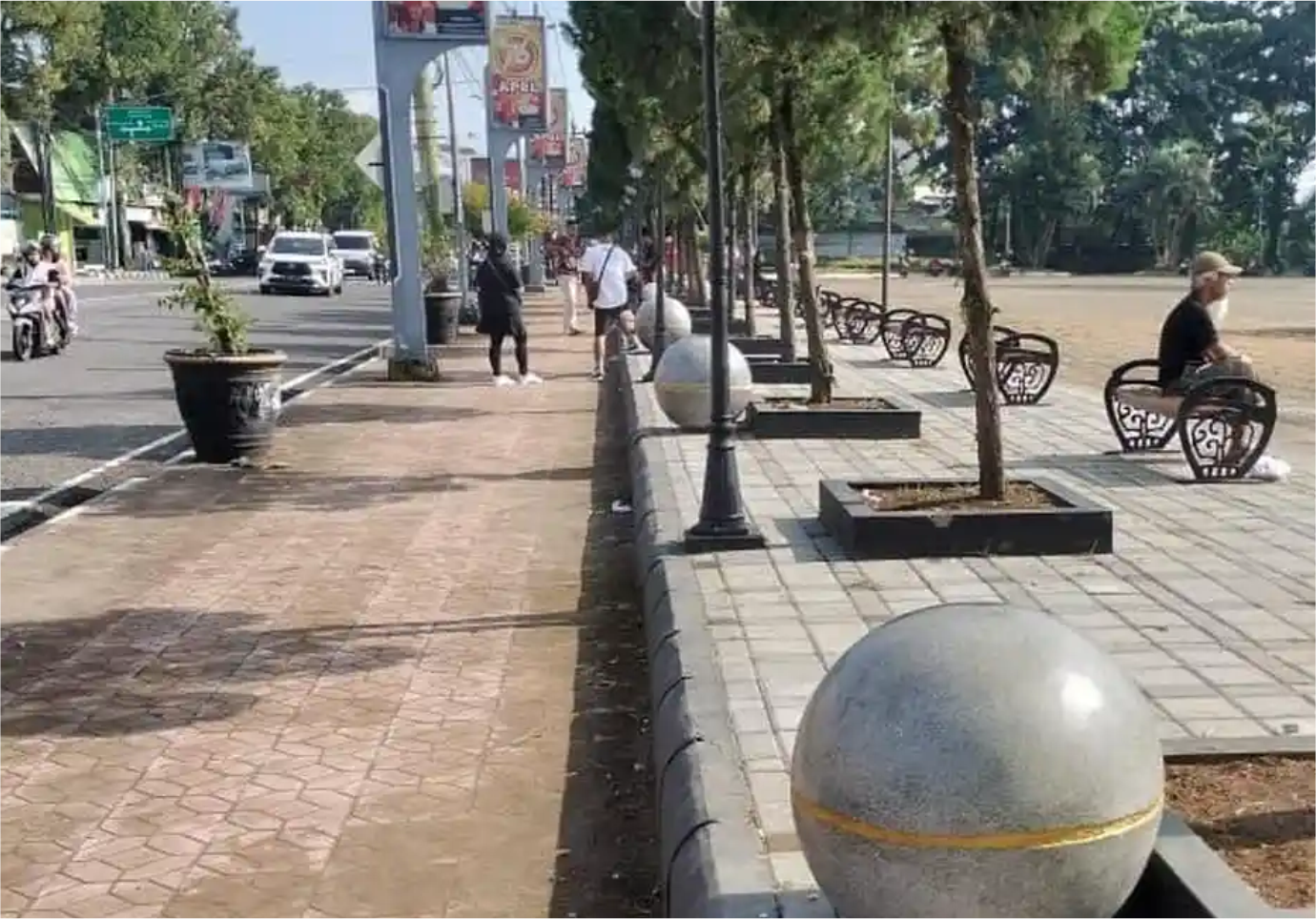 Taman Usman Janatin di Purbalingga