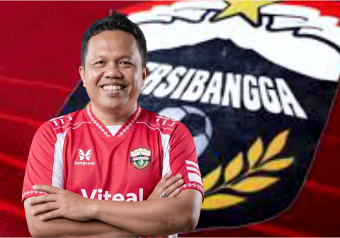 Uut Triyas Yanuar, yang juga menjabat sebagai Ketua Umum Askab PSSI Purbalingga, kini mengemban tugas tambahan baru sebagai Manager tim berjuluk Laskar Jenderal Soedirman