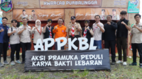 Ketua Kwartir Daerah (Kwarda) Gerakan Pramuka Jawa Tengah, Budi Prayitno dan Ketua Kwarcab Purbalingga Tri Gunawan Setyadi bersama tim Pewarta Pramuka meninjau lokasi Posko Aksi Pramuka Peduli Karya Bakti Lebaran (APPKBL) 2026 di Kwarcab Purbalingga di Simpang Empat Walik, Selasa 17 Maret 2026