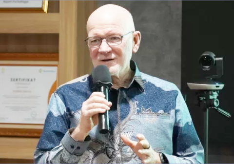 President of Global Development Gates Foundation, Chris Elias, meninjau langsung progress program Scalable Public Health Empowerment Research and Education Sites (SPHERES) di Purbalingga pada Selasa 10 Maret 2026.