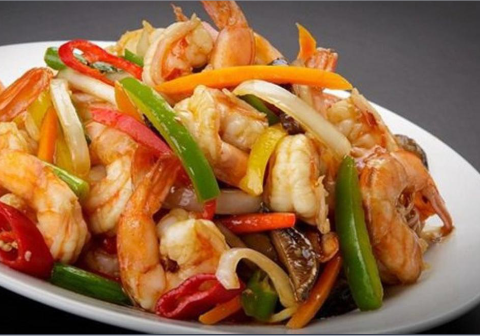 Tren Makanan dan Busana di Bulan Maret 2026