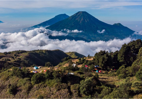 Desa Wisata Patak Banteng di Kecamatan Kejajar, Kabupaten Wonosobo, Jawa Tengah, kini memperkuat posisinya sebagai destinasi unggulan di kawasan Dataran Tinggi Dieng. Desa Wisata Patak Banteng di Kecamatan Kejajar, Kabupaten Wonosobo, Jawa Tengah, kini memperkuat posisinya sebagai destinasi unggulan di kawasan Dataran Tinggi Dieng.