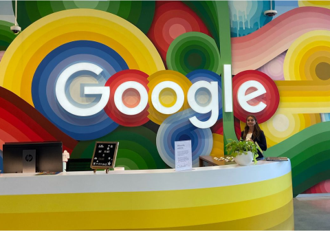 Google Gemini Perkuat Siri Melalui Fitur Apple Intelligence