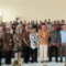 Kepala Dinas Pendidikan dan Kebudayaan Kabupaten Purbalingga, Heru Sri Wibowo, saat memberikan pembinaan bagi Koordinator Tata Usaha (TU) SMP di Aula Jenderal Sudirman, Sabtu, 18 April 2026.