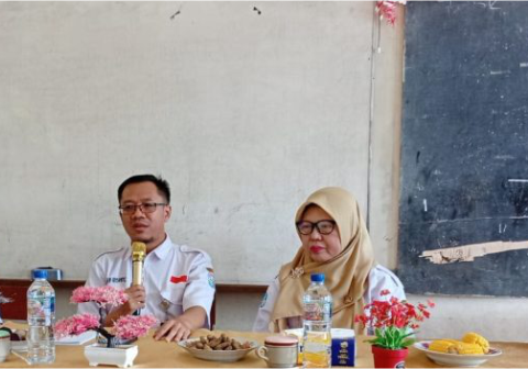Kepala Bidang Pembinaan Sekolah Dasar (SD) Nokman Riyanto mendorong Forum Kelompok Kerja Kepala Sekolah (K3S) Kabupaten Purbalingga agar membangun komitmen kolektif.