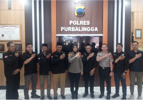 Pengurus Pengurus Cabang Persaudaraan Setia Hati Terate (PSHT) Kabupaten Purbalingga usai beraudensi dengan Kapolres Purbalingga AKBP Anita Indah Setyaningrum