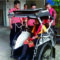 E-Cak karya inovasi siswa SMA Puhua Purwokerto bertujuan menekan emisi karbon lewat penggunaan energi bersihdan membantu meringankan beban pengayuh becak yang mayoritas sudah lanjut usia.