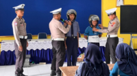 Unit Kamsel Satlantas Polres Purbalingga menggelar sosialisasi Keselamatan, Ketertiban, dan Kelancaran Lalu Lintas (Kamseltibcarlantas) di SMP Negeri 1 Padamara, Rabu 15 April 2026