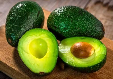Alpukat Sebagai Sumber Lemak Sehat
