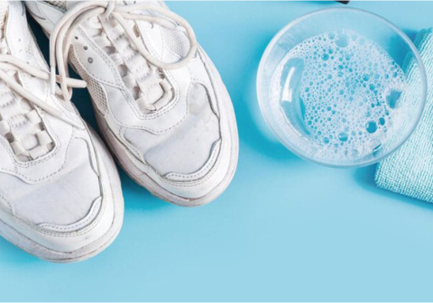 Jasa cuci sepatu serta perawatan tas menjadi pilihan tepat bagi pemilik modal minim lainnya
