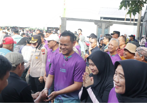Bupati Purbalingga Fahmi Muhammad Hanif bersama jajaran Forkopimda saat menghadiri peringatan Hari Buruh Internasional (May Day) 2026 di Kabupaten Purbalingga bersama ribuan buruh dan keluarga di Objek Wisata Purbasari Pancuran Mas, Kecamatan Padamara, Jumat 1 Mei 2026