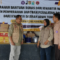 Wakil Ketua Bidang Pengabdian Masyarakat (Abdimas) Kwarcab Purbalingga, Prayitno, menyambut langsung penyerahan bantuan oleh Andalan Daerah Urusan Abdimas Kwarda Jawa Tengah, Shintya. Wakil Ketua Bidang Pengabdian Masyarakat (Abdimas) Kwarcab Purbalingga, Prayitno, menyambut langsung penyerahan bantuan oleh Andalan Daerah Urusan Abdimas Kwarda Jawa Tengah, Shintya.