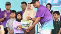 Plt Kepala Dinas Perindustrian dan Tenaga Kerja Purbalingga, Mukodam saat menghadiri peringatan Hari Buruh Internasional (May Day) 2026 di Kabupaten Purbalingga di Objek Wisata Purbasari Pancuran Mas, Kecamatan Padamara, Jumat 1 Mei 2026