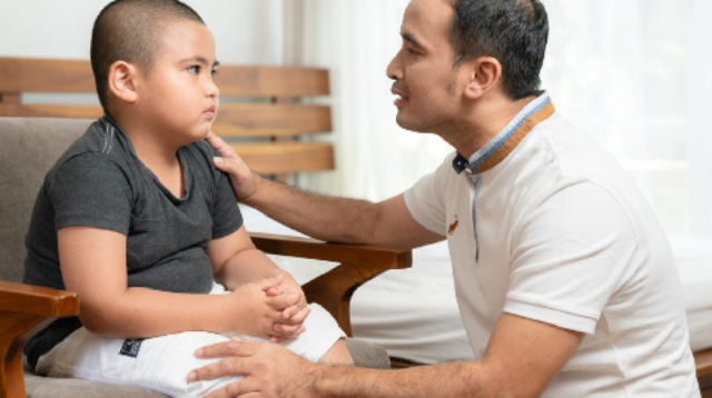 Orang tua wajib memperhatikan kesiapan mental dan perkembangan anak, bukan sekadar terpaku pada faktor usia. Sumber Foto: sigap.tanotofoundation.org