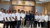 Pengurus Partai Solidaritas Indonesia (PSI) Kabupaten Banyumas melakukan kunjungan ke KPU Banyumas
