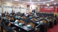 Pemkab Purbalingga mengusulkan kepada DPRD Kabupaten Purbalingga penambahan Rancangan Peraturan Daerah (Raperda) tentang Desa sebagai regulasi prioritas daerah dalam Program Pembentukan Peraturan Daerah (Propemperda) Tahun 2026 melalui rapat paripurna DPRD, Kamis 21 Mei 2026.