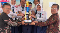 Siswa Sekolah SMP Negeri 1 Purbalingga juara 1 pada cabang Kreativitas Musik Tradisional Festival Lomba Seni dan Sastra Siswa Nasional (FLS3N) jenjang SMP/MTs tingkat Kabupaten Purbalingga Tahun 2026