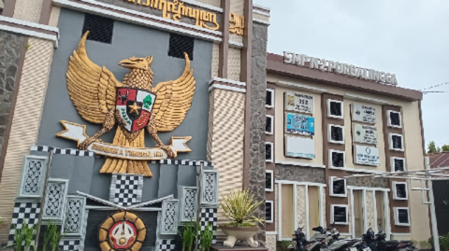 SMP Negeri 2 Purbalingga menjadi rumah kedua bagi anak-anak untuk tumbuh, belajar, merasa aman, dihargai, dan mendapatkan perlindungan