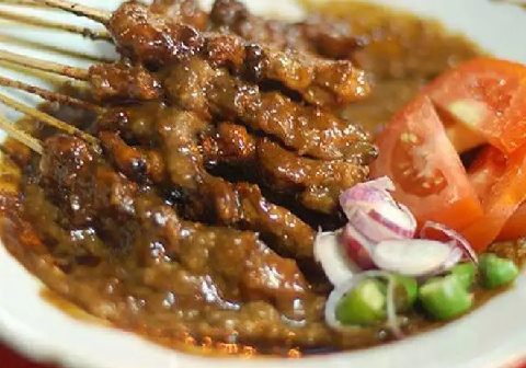 Sate Kambing Bumbu Kacang Madura