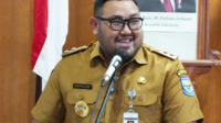 Wakil Bupati Purbalingga, Dimas Prasetyahani, saat acara sosialisasi Sistem Penerimaan Murid Baru (SPMB) Tahun Ajaran 2026/2027 wilayah Kabupaten Purbalingga akan segera berlangsung mulai 22 Juni 2026, di Operation Room Graha Adiguna, Selasa 26 Mei 2026
