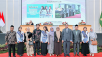Sebanyak 120 apoteker baru alumnus Program Studi Profesi Apoteker (PSPA) Fakultas Farmasi Universitas Muhammadiyah Purwokerto (UMP) resmi mengambil sumpah profesi