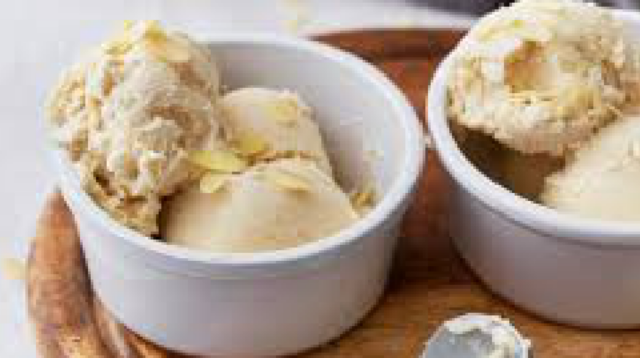 Es Krim Susu Almon