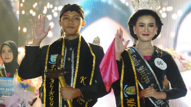 Ghaly Putra Hengkara, siswa SMA Negeri 1 Bukateja, sukses memenangi gelar Kakang Duta Wisata Purbalingga 2026. Sementara itu, posisi Mbekayu Purbalingga 2026 menjadi milik Yasmin Naafi Rasifa A dari SMA Negeri 1 Bobotsari.