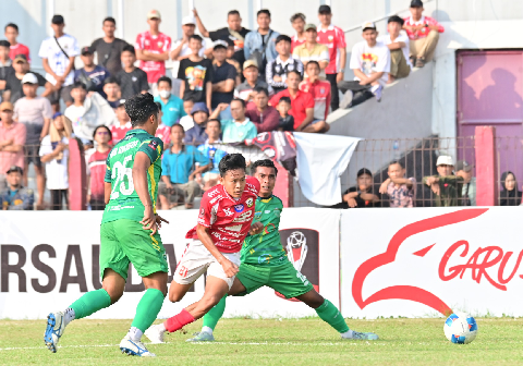 Persibangga Purbalingga sukses membungkam kesebelasan PSPP Padang Panjang dengan skor meyakinkan 3-1 di atas rumput Stadion Goentoer Darjono Purbalingga, Jumat 5 Juni 2026.