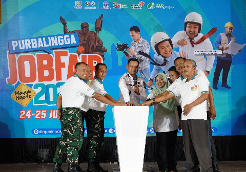 Bupati Purbalingga Fahmi M Hanif resmi membuka acara tersebut di GOR Indoor Sasana Krida Perwira, Rabu 24 Juni 2026