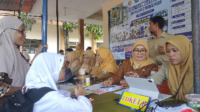 Pelayanan hari pertama SPMB tahun 2026 di SMP Negeri 2 Purbalingga berjalan lancar dan tertib.