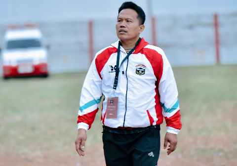 Manajer Persibangga, Uut Triyas Yanuar, langsung mengumumkan bonus fantastis senilai Rp30 juta bagi pemain, pelatih, serta ofisial. Manajer Persibangga, Uut Triyas Yanuar, langsung mengumumkan bonus fantastis senilai Rp30 juta bagi pemain, pelatih, serta ofisial.