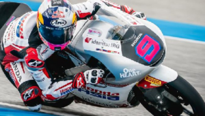 Veda Ega Pratama gagal mencapai garis finis pada seri kesepuluh Moto3 2026 yang berlangsung di lintasan legendaris TT Circuit Assen, Belanda.