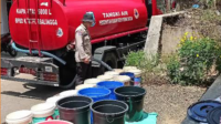 Kehadiran tangki bantuan BPBD Purbalingga membawa angin segar bagi warga lereng gunung yang kesulitan memperoleh air jernih.