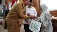 Asisten Bidang Pemerintahan dan Kesejahteraan Rakyat Sekretariat Daerah Kabupaten Purbalingga, Suroto, tatkala mewakili Bupati Purbalingga membuka kegiatan Kuliah Amil Zakat bagi Pengurus UPZ BAZNAS Purbalingga bertempat pada Operational Room Graha Adiguna, Senin 27 Juli 2026.