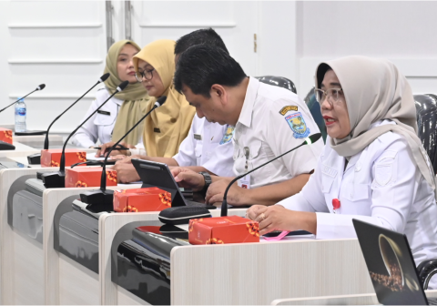 Sekretaris Daerah Kabupaten Purbalingga Herni Sulasti Bersama Asisten Administrasi Umum Sekda Siswanti serta Kepala BKPSDM Kabupaten Purbalingga Dwi Mulyatno saat menjalani tahap ekspose penerapan Manajemen Talenta di Gedung BKN, Jakarta, Rabu 15 Juli 2026.