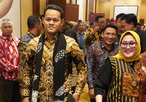 Bupati Purbalingga Fahmi Muhammad Hanifsaat mengikuti Jateng Green Industrial Summit 2026 yang berlangsung di Grand Candi Hotel Semarang, Kamis 23 Juli 2026. Bupati Purbalingga Fahmi Muhammad Hanifsaat mengikuti Jateng Green Industrial Summit 2026 yang berlangsung di Grand Candi Hotel Semarang, Kamis 23 Juli 2026.