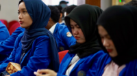 Mahasiswa KKN UMP Bakal Olah Sampah Plastik Menjadi Pupuk Cair di Tumanggal