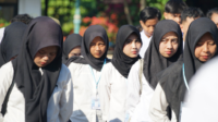 Sebanyak 80 orang di Kabupaten Purbalingga memperoleh pekerjaan tetap pada PT Sansan Saudaratex Jaya 8 Banyumas.