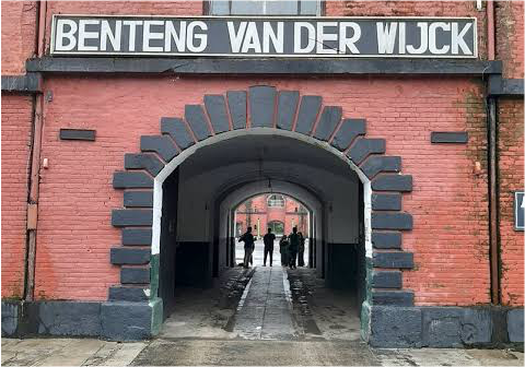 Benteng Van der Wijck, Gombong Benteng Van der Wijck, Gombong