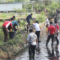 Bupati Purbalingga Fahmi Muhammad Hanif memimpin aksi gotong royong membersihkan 1,5 ton sampah di Sungai Kramean demi mewujudkan lingkungan ASRI.