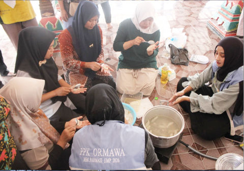 Tim PPK Ormawa BEM Fakultas Farmasi Universitas Muhammadiyah Purwokerto (UMP) menghadirkan inovasi brilian PRO-INOVENA.