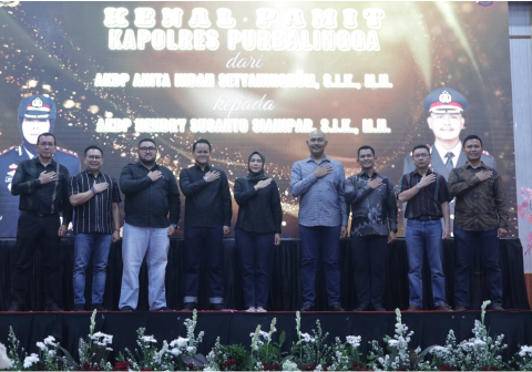 Acara kenal pamit pimpinan Kapolres Purbalingga di Purbasari Pancuranmas, Jumat 31 Juli 2026. Acara kenal pamit pimpinan Kapolres Purbalingga di Purbasari Pancuranmas, Jumat 31 Juli 2026.